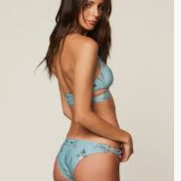 NWT❣️ O'Neill Piper Floral Wrap & Hipster Bikini Set 🔥 Super HOT - Picture 3 of 10